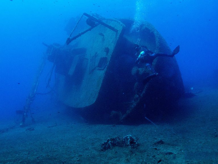 Vera Wreck - Lefteris Reef