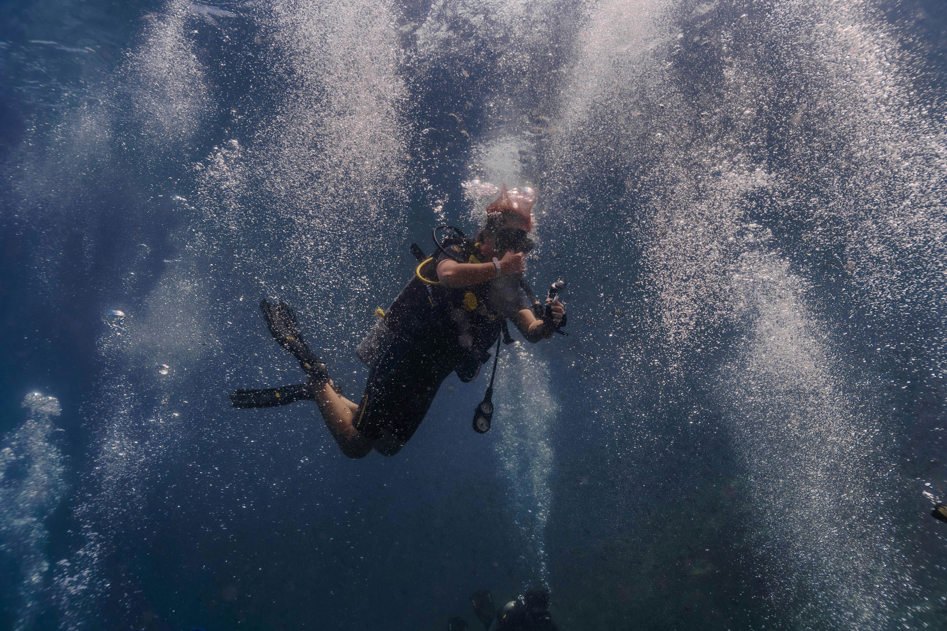 Why Can’t I Descend While Scuba Diving?